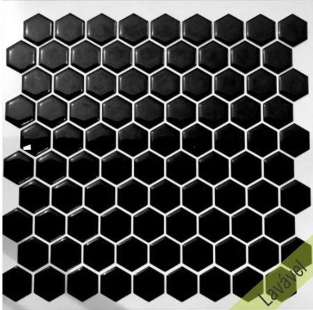 Placa de Pastilha Adesiva Resinada Hexagonal Mini Black Rejunte Branco - 24,5cm x 29cm - Papel na Parede