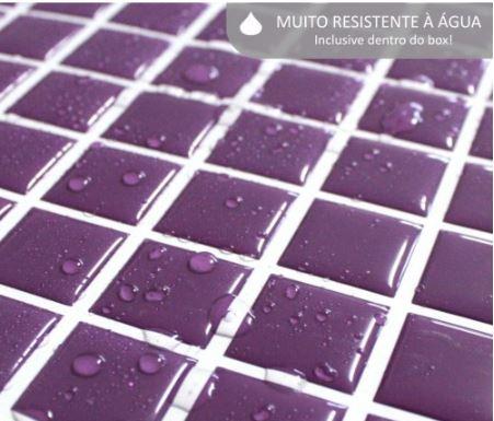 Placa de Pastilha Adesiva Resinada Violeta - 28,5cm x 31cm - Papel na Parede